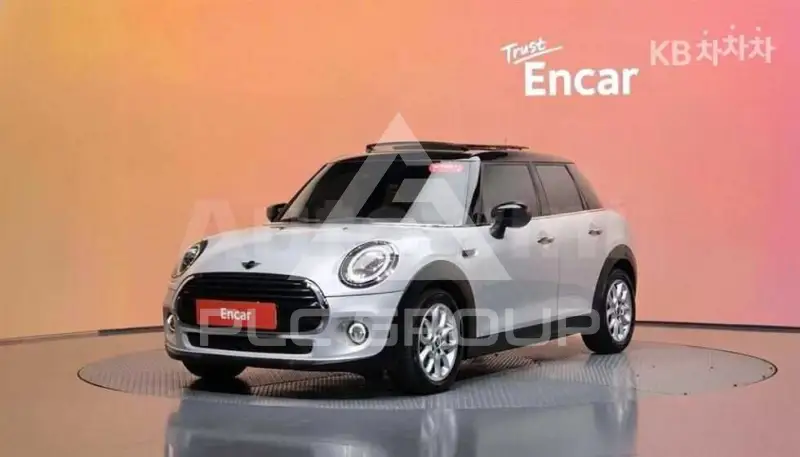 2021 Mini COOPER