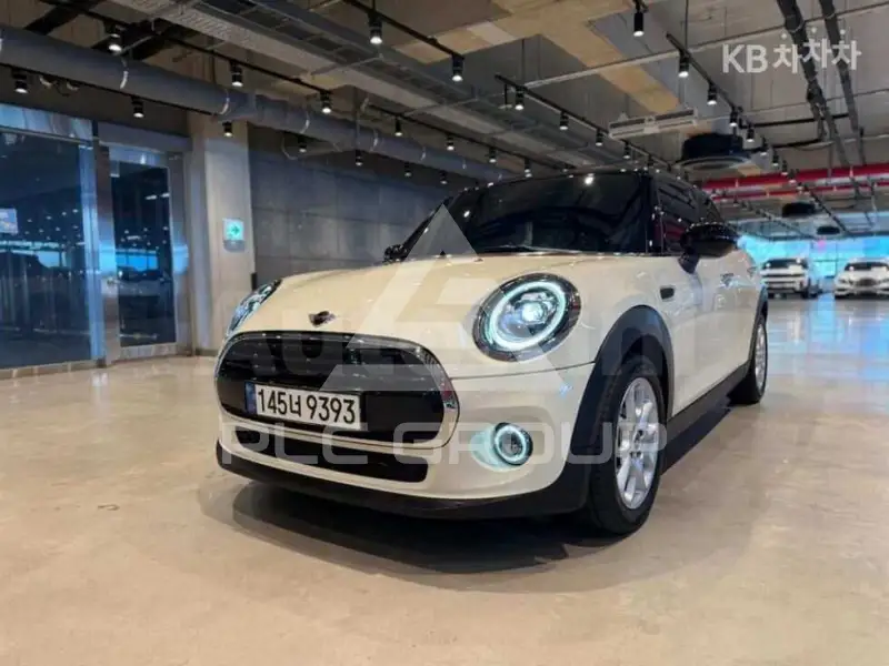 2021 Mini COOPER