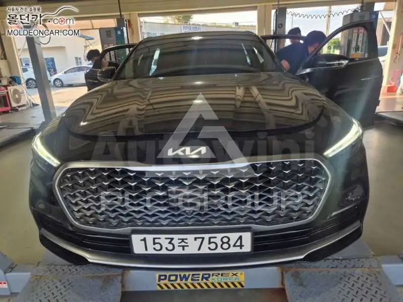 2021 KIA K9