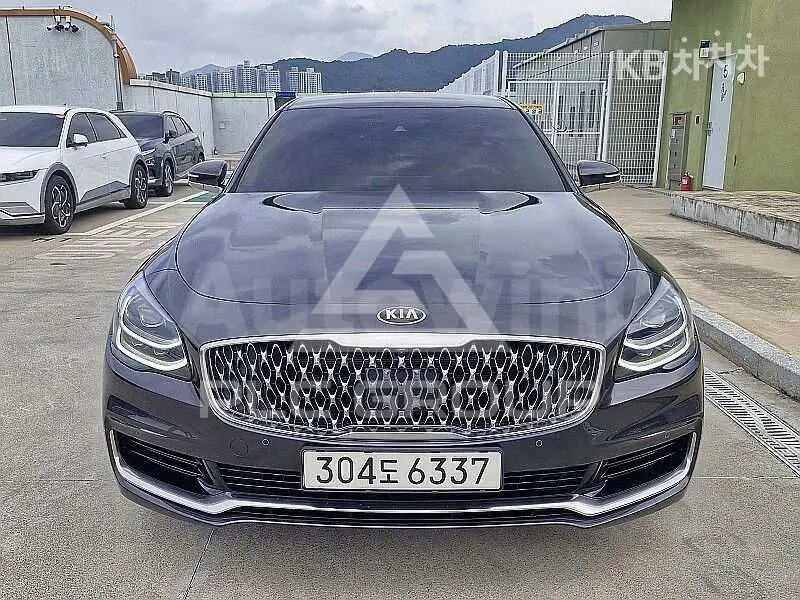 2021 KIA K9