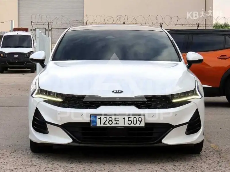 2021 KIA K5