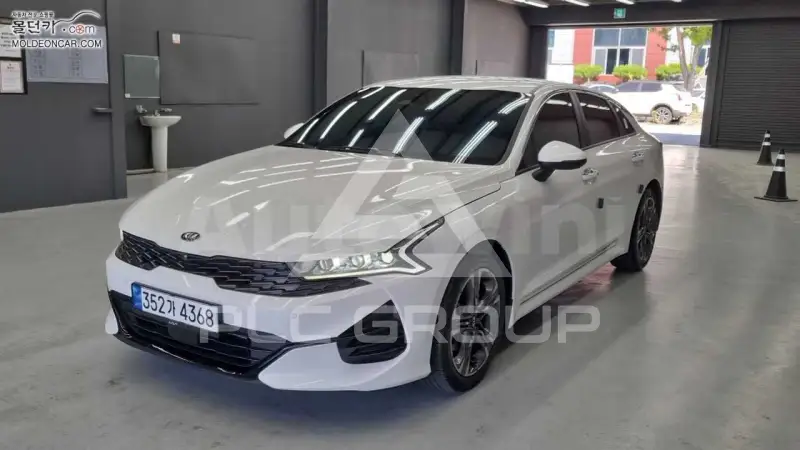 2021 KIA K5