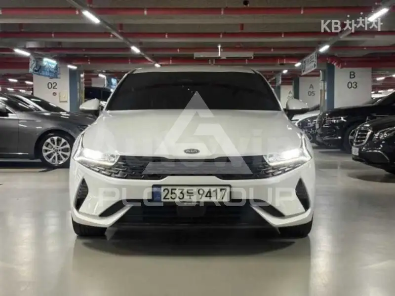2021 KIA K5