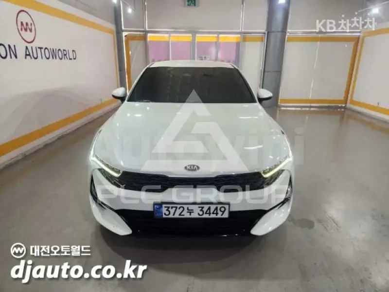 2021 KIA K5