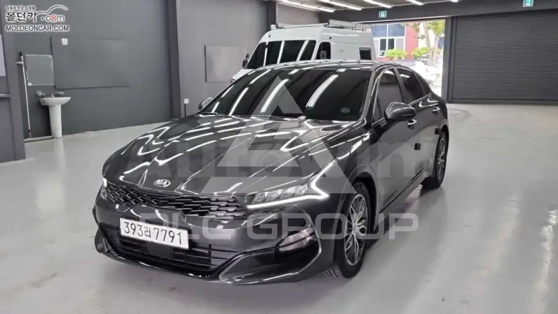 2021 KIA K5