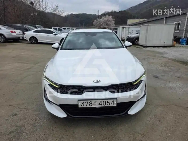 2021 KIA K5