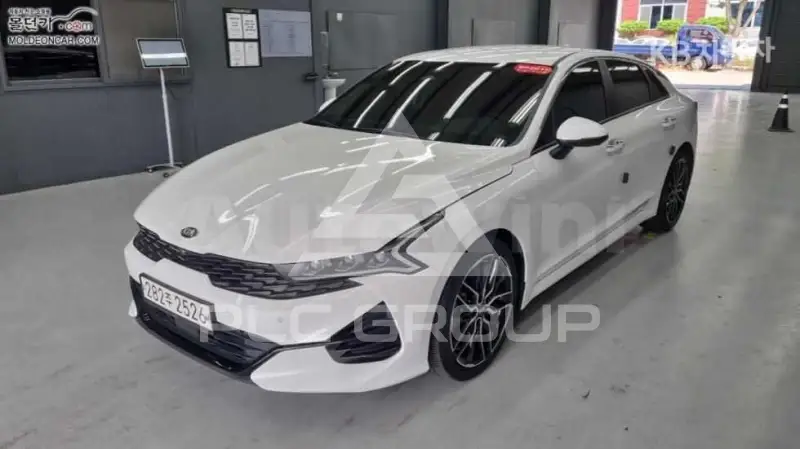 2021 KIA K5