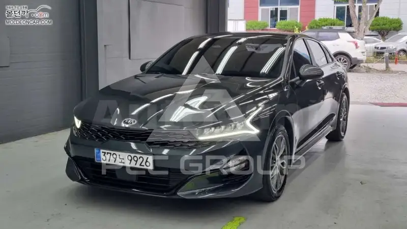 2021 KIA K5