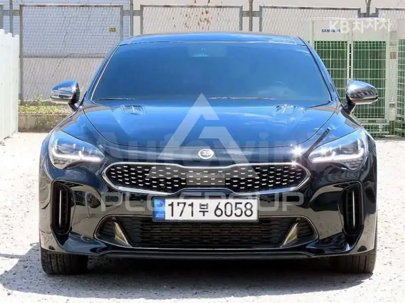 2021 KIA Stinger