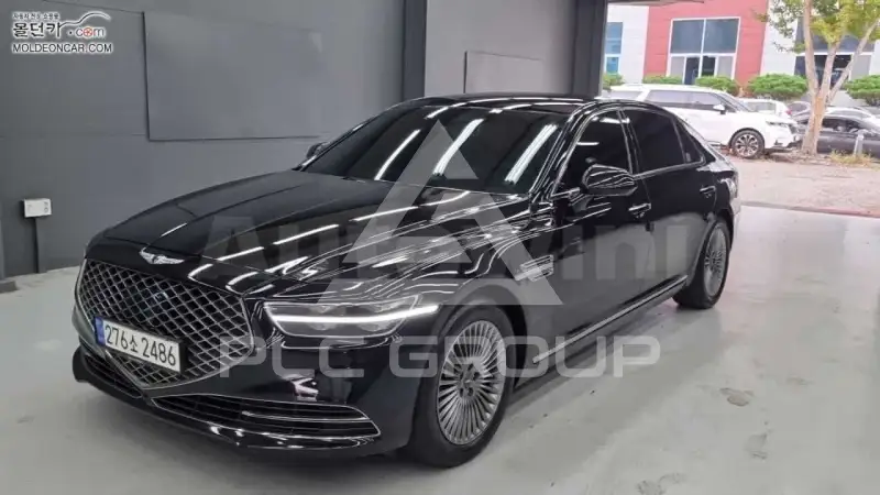 2021 Genesis G90