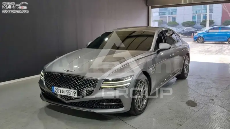 2021 Genesis G80