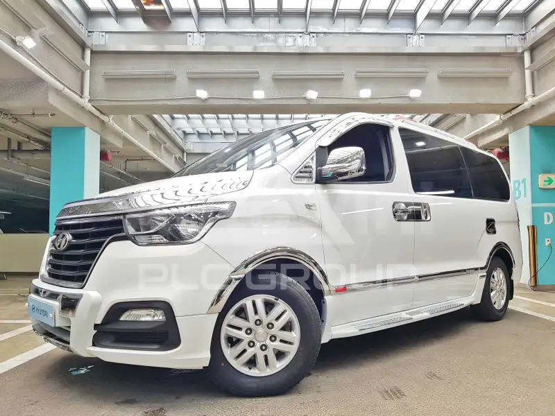 2021 Hyundai Starex