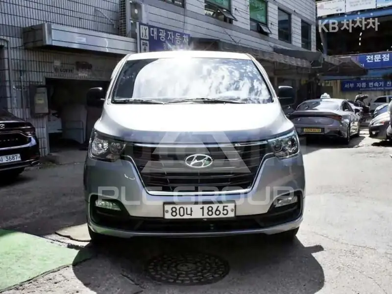 2021 Hyundai Starex