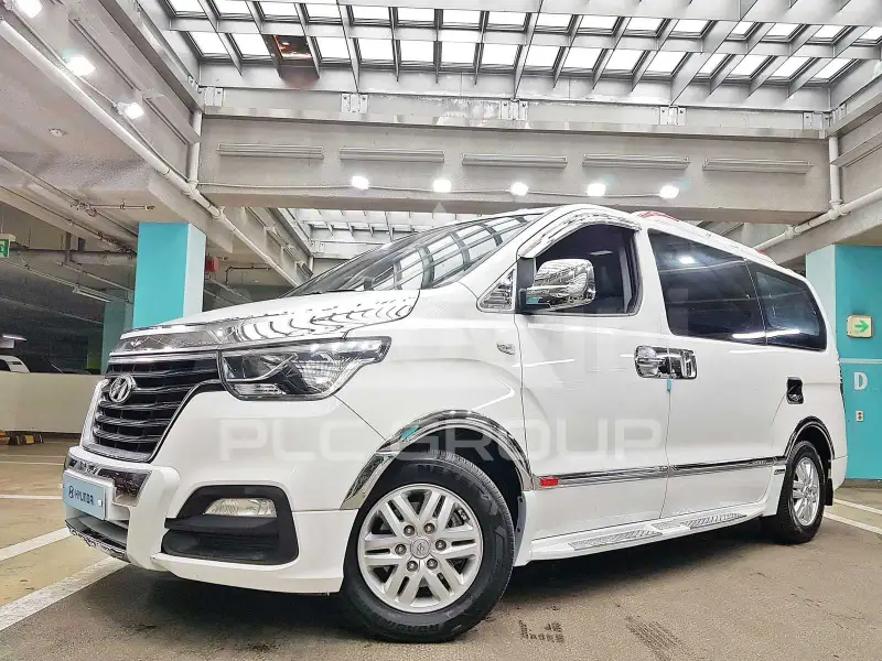 2021 Hyundai Starex