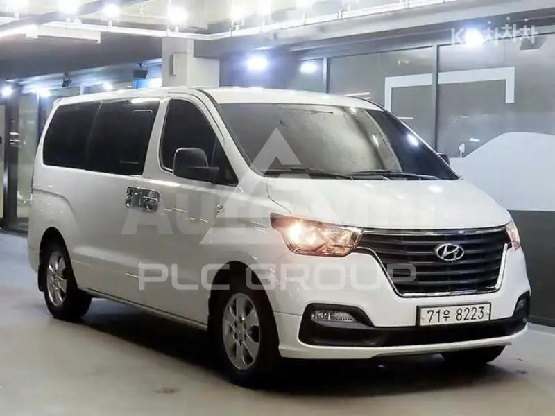 2021 Hyundai Starex