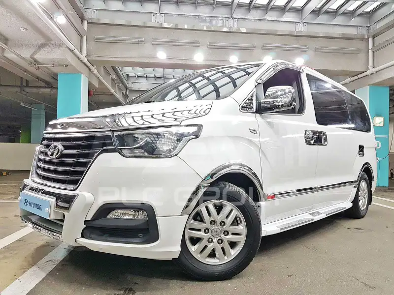 2021 Hyundai Starex
