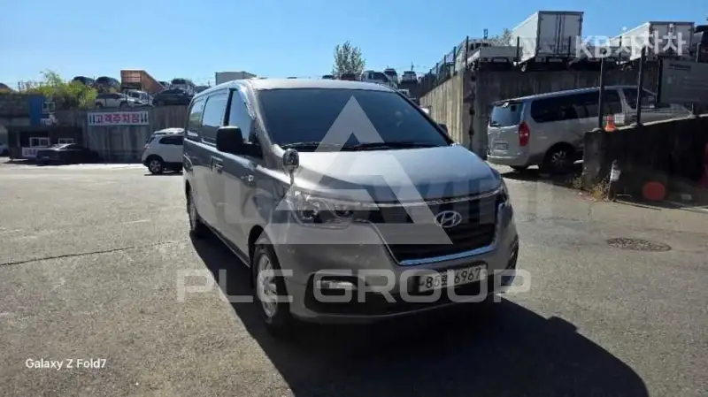 2021 Hyundai Starex