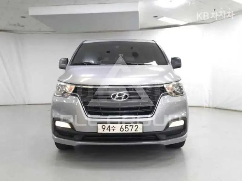 2021 Hyundai Starex