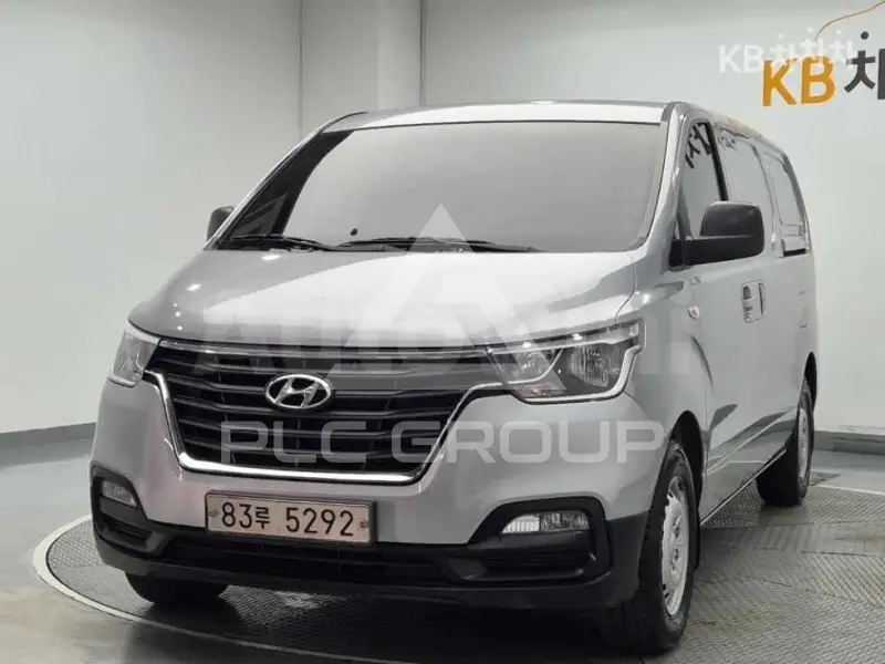 2021 Hyundai Starex