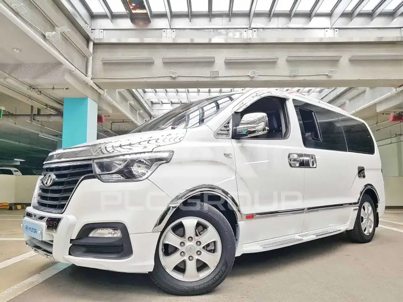 2021 Hyundai Starex