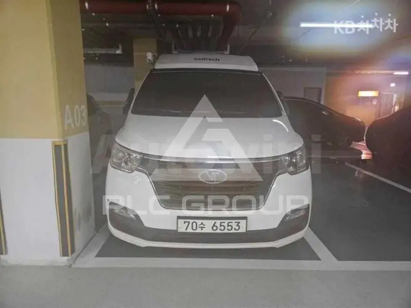 2021 Hyundai Starex