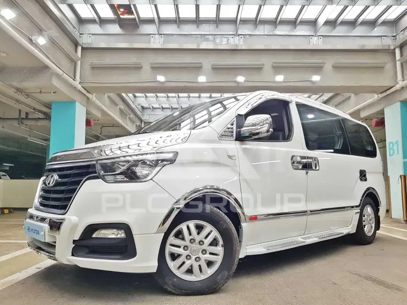2021 Hyundai Starex