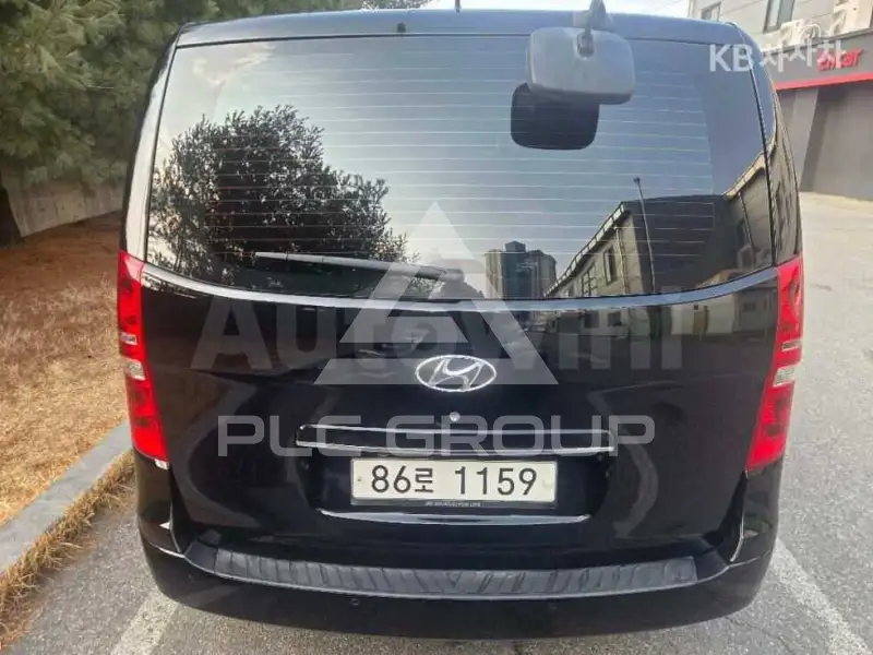 2021 Hyundai Starex