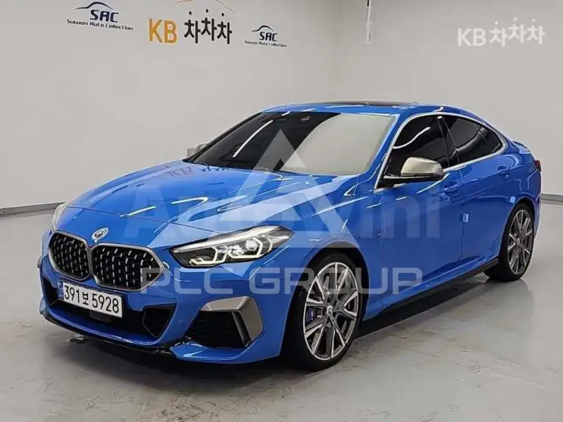 2022 BMW 218