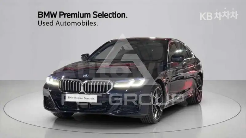 2022 BMW 523