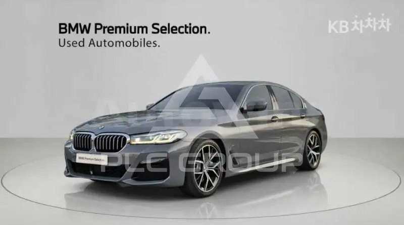 2022 BMW 523