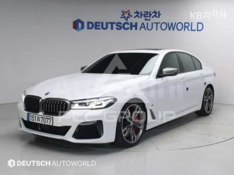 2022 BMW 523