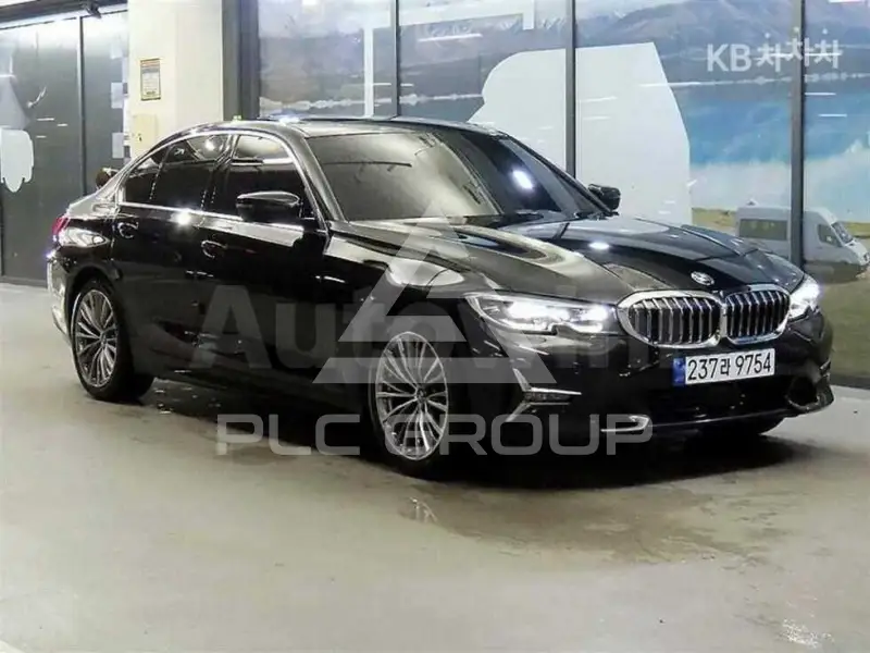 2022 BMW 330