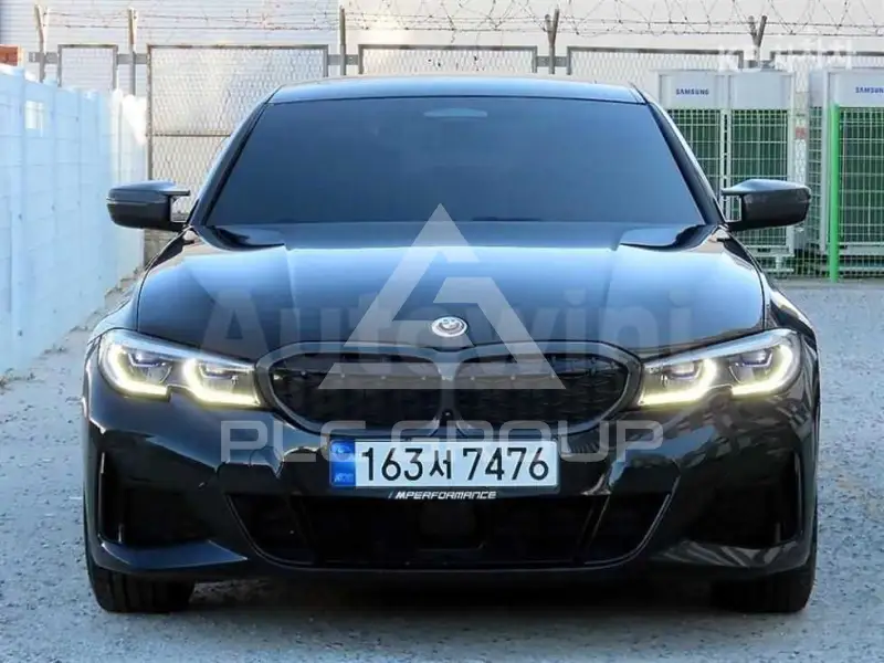 2022 BMW 330