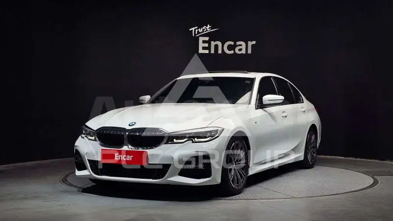 2022 BMW 330