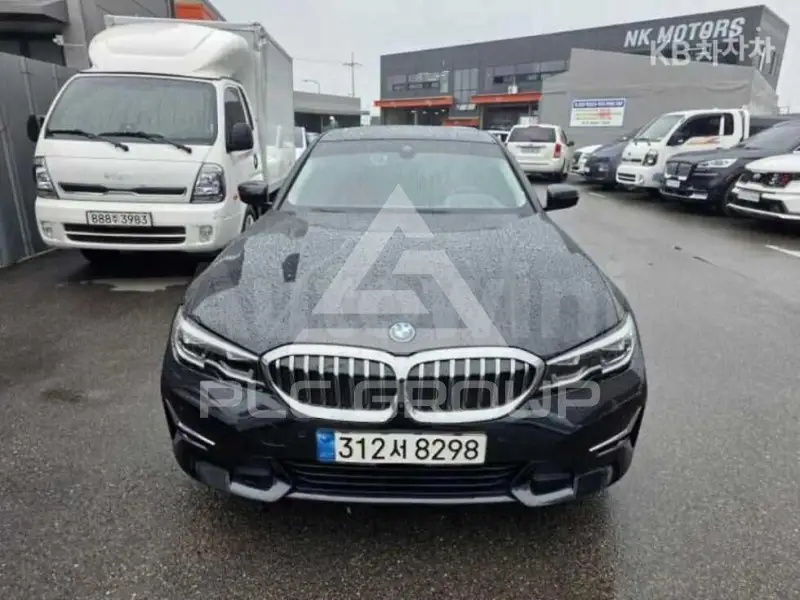 2022 BMW 330