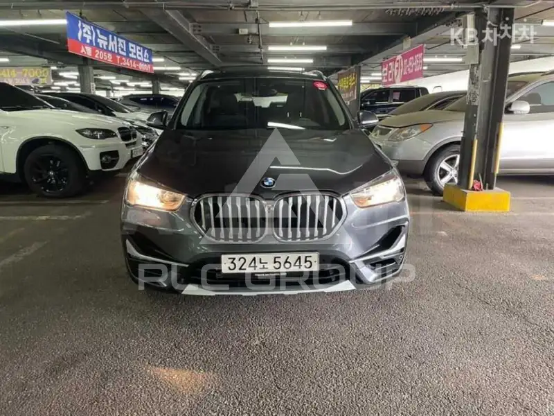 2022 BMW X1