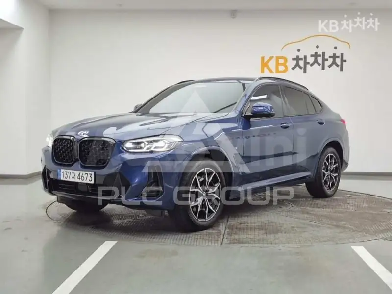 2022 BMW X4