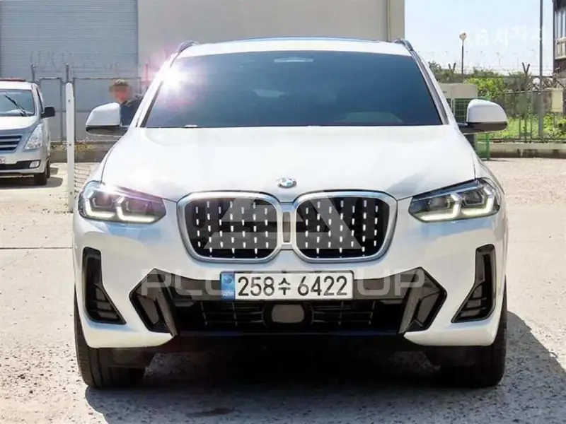 2022 BMW X4