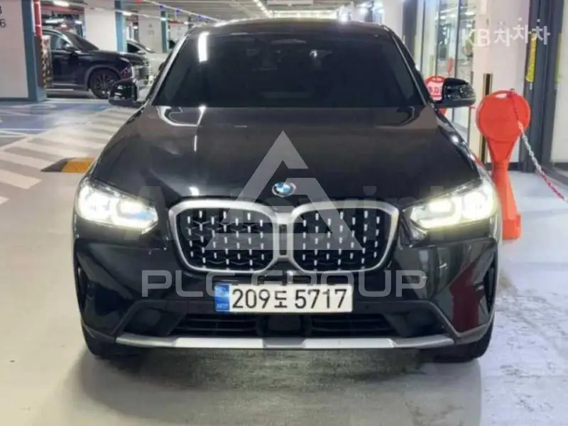 2022 BMW X4