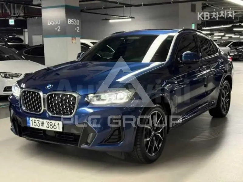 2022 BMW X4