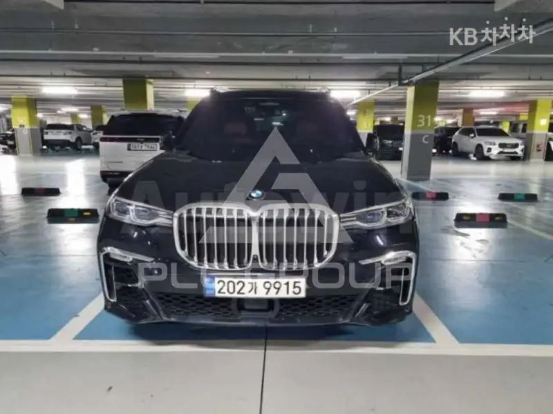 2022 BMW X7