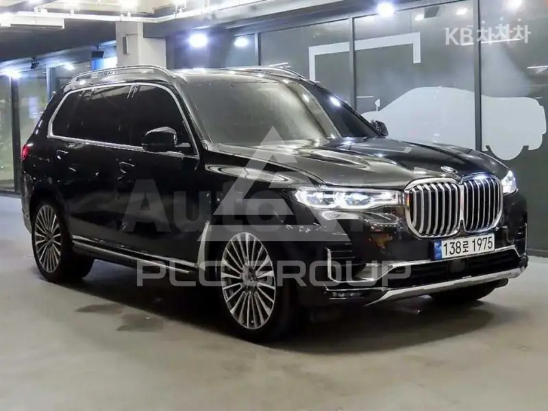 2022 BMW X7