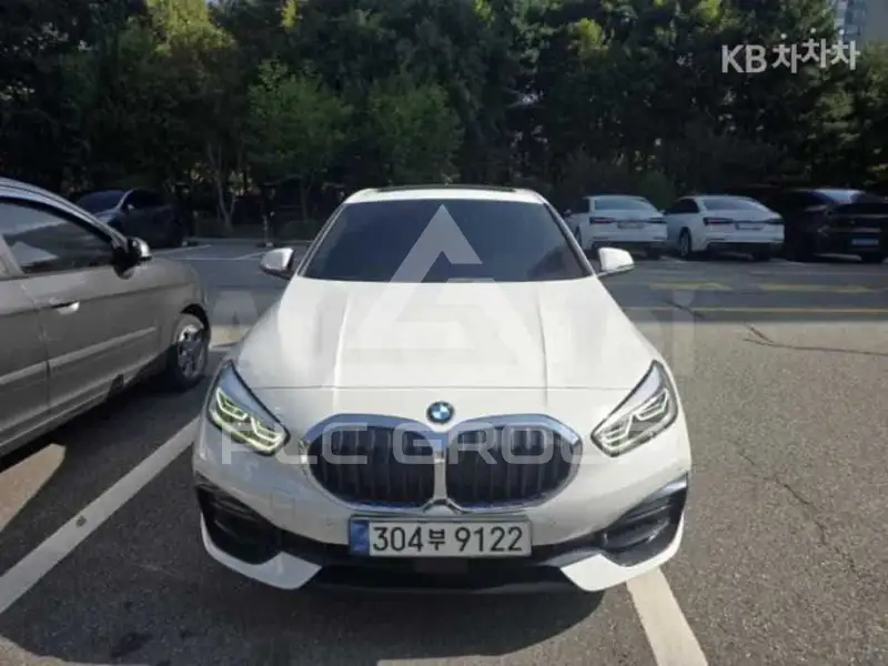 2022 BMW 120