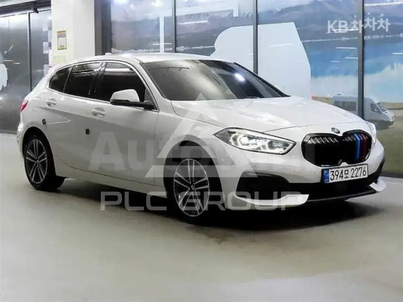 2022 BMW 120