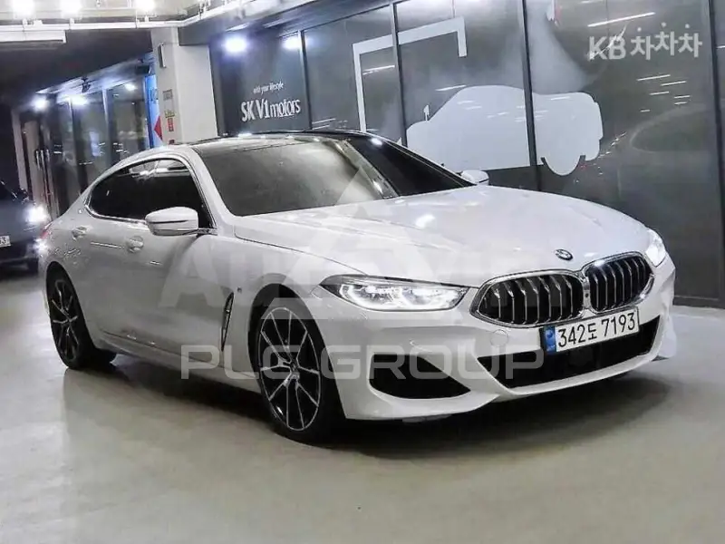 2022 BMW 8 Series