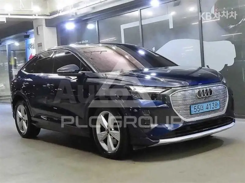 2022 Audi Q4