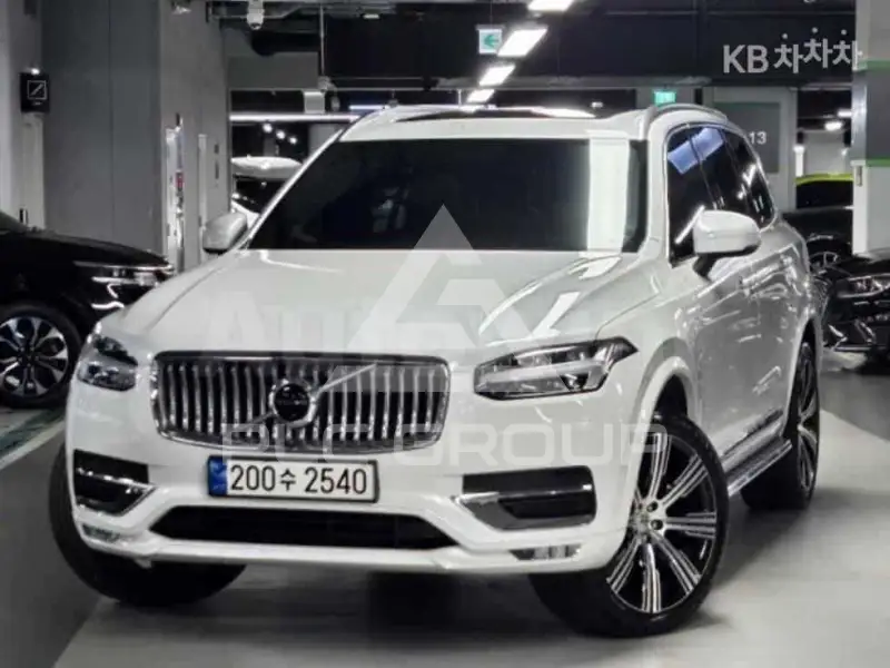 2022 Volvo XC90