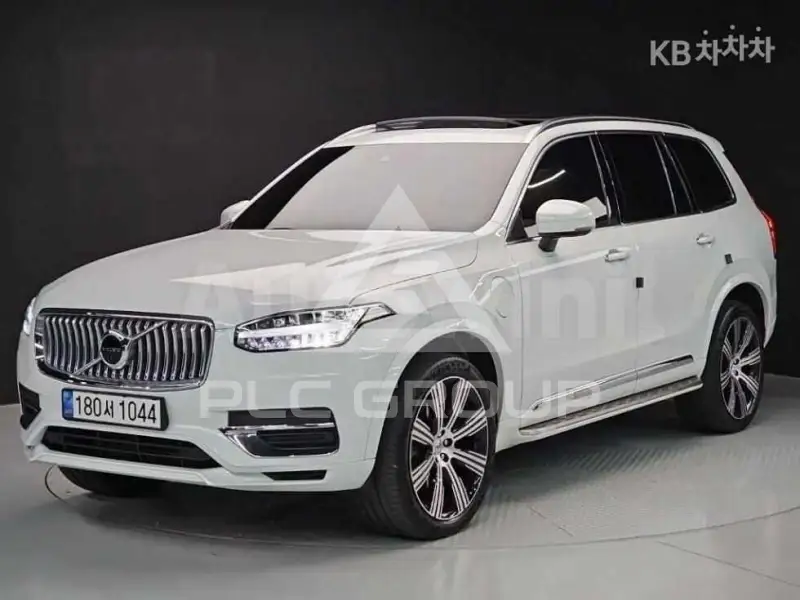 2022 Volvo XC90