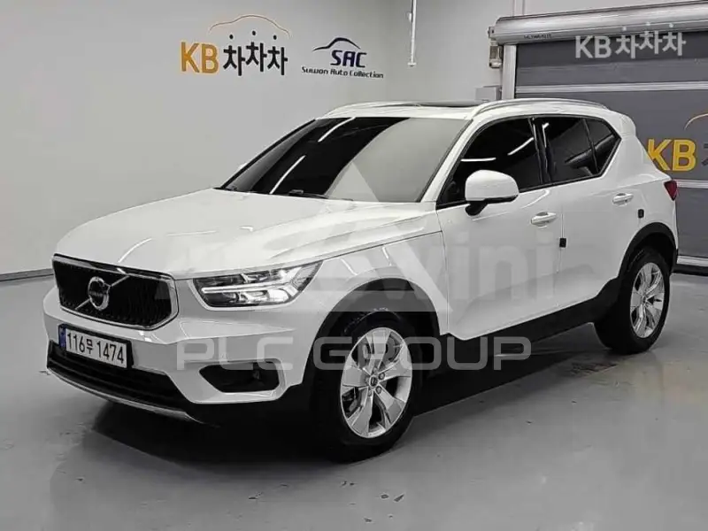 2022 Volvo XC40