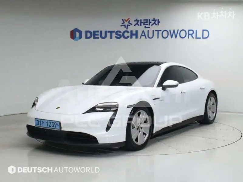 2022 Porsche Taycan